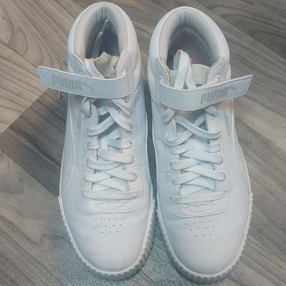 WOMEN'S PUMA Carine  Mid Sneakers